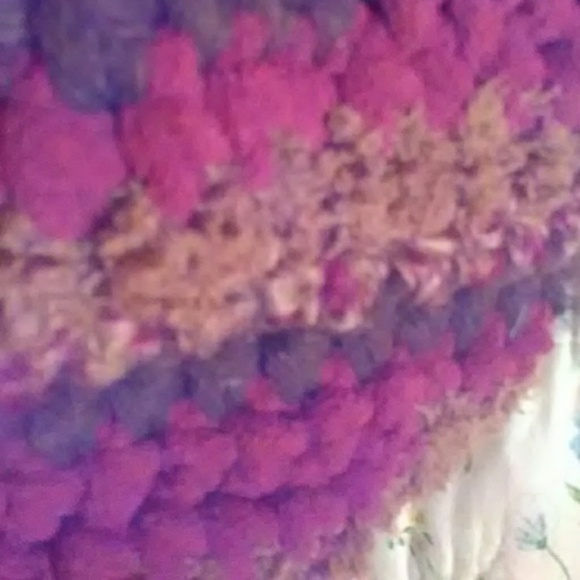 Handcrafted. Purse - Picture 5 of 8